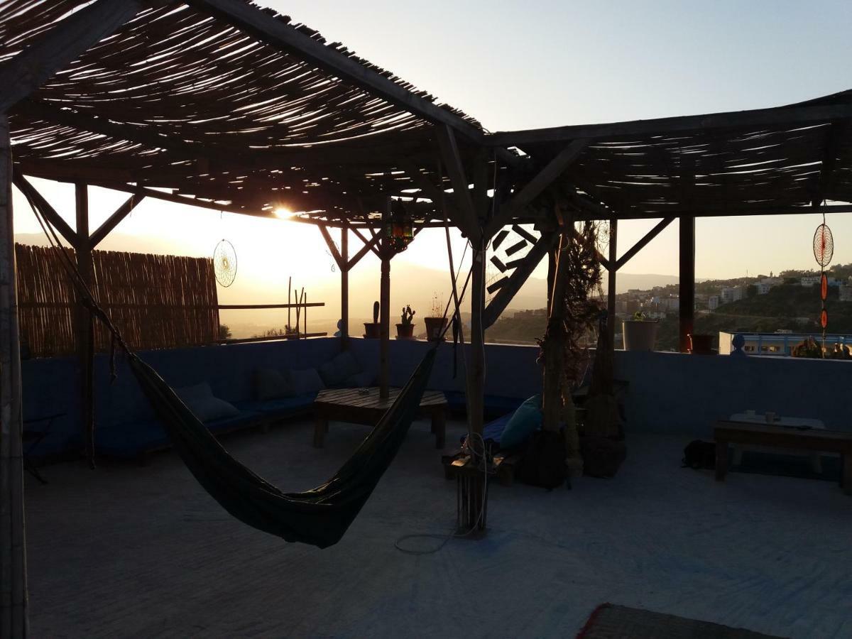 Alibaba Apartment Hostel Bamboo Rooftop Room شفشاون المظهر الخارجي الصورة